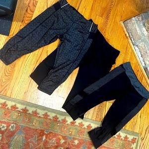 Lot of 3 large cropped leggings guc